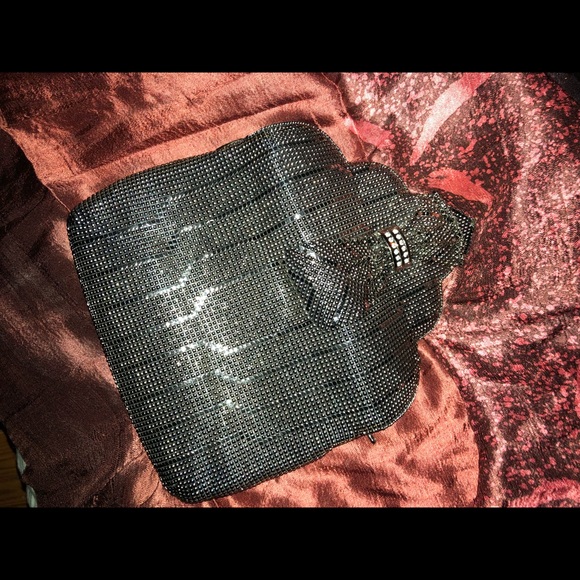 Does anyone know what brand this is? - Picture 3 of 8